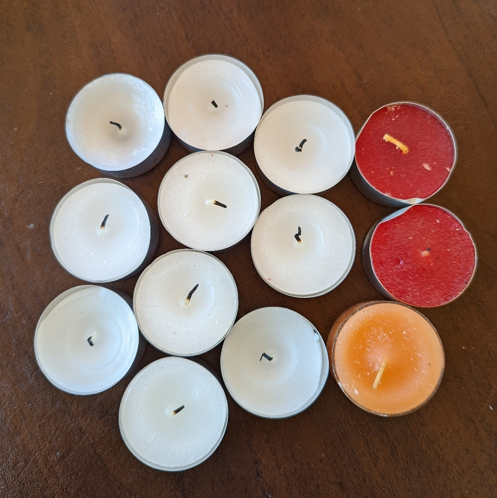 Assorted tea candles qty 13